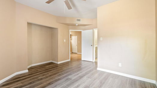 Houston 1-story, 1-bed 10811 Richmond Avenue 113-idx