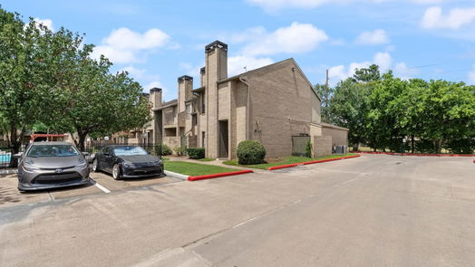 Houston 1-story, 1-bed 10811 Richmond Avenue 113-idx