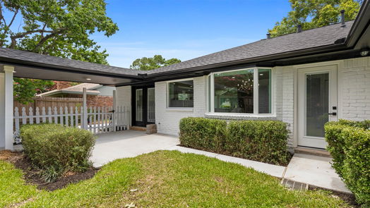 Houston 1-story, 4-bed 10611 Chevy Chase Drive-idx