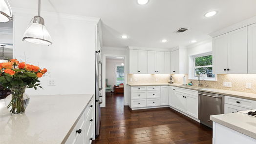 Houston 1-story, 3-bed 10031 Cedar Creek Drive-idx