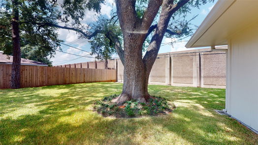 Houston 1-story, 4-bed 506 Briar Hill Drive-idx