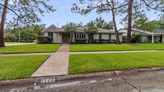 Houston null-story, 4-bed 10603 Russett Drive-idx