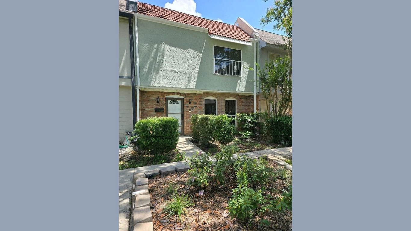 Houston 2-story, 3-bed 10822 Briar Forest Drive 36-idx