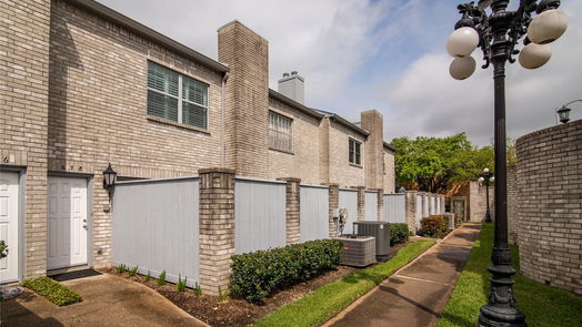 Houston 2-story, 2-bed 678 Wilcrest Drive 678-idx