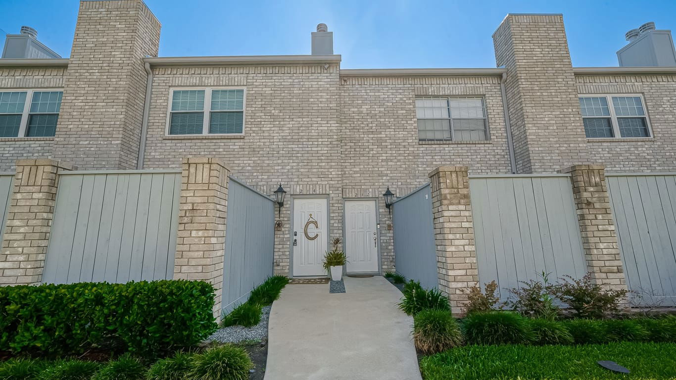 Houston 2-story, 2-bed 214 Wilcrest Drive 214-idx