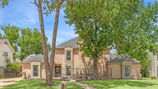 Houston 2-story, 4-bed 415 Lakeside Estates Drive-idx