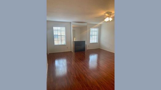 Houston 2-story, 2-bed 9850 Pagewood Lane 303-idx