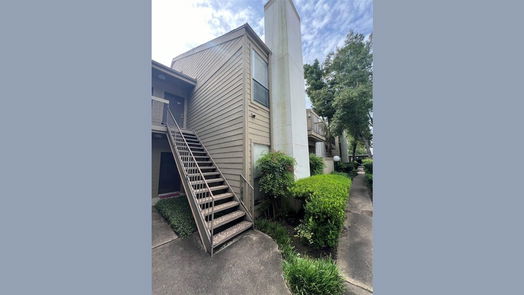 Houston 1-story, 1-bed 10049 Westpark Drive 108-idx