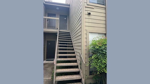 Houston 1-story, 1-bed 10049 Westpark Drive 108-idx