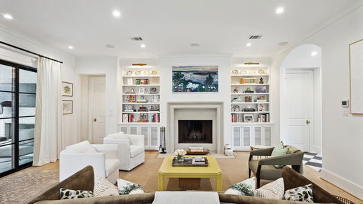 Houston 2-story, 5-bed 1903 Briarpark Drive-idx