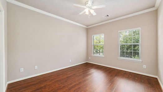 Houston 3-story, 3-bed 10014 Holly Chase Drive-idx