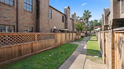 Houston 2-story, 2-bed 9850 Pagewood Lane 503-idx