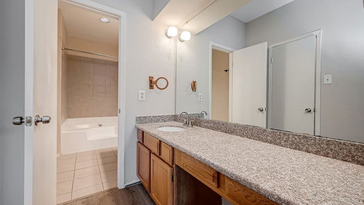 Houston 2-story, 2-bed 378 Wilcrest Drive 378-idx