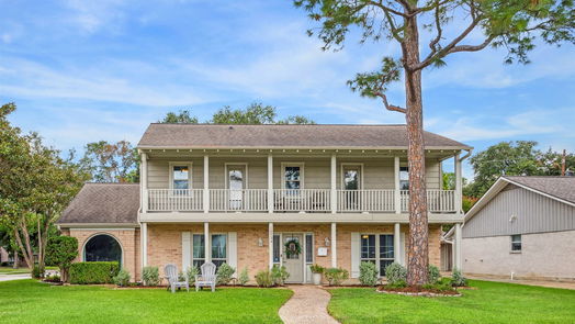 Houston 2-story, 4-bed 10734 Lynbrook Drive-idx