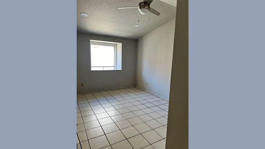 Houston 2-story, 1-bed 2110 Wilcrest Drive 111-idx