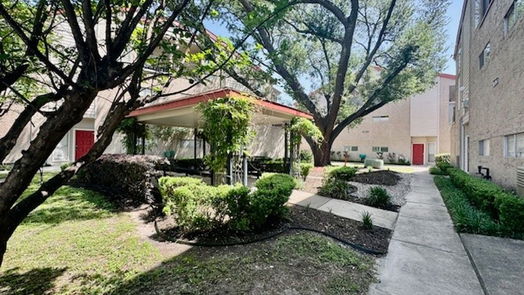 Houston 1-story, 1-bed 10855 Meadowglen Lane 1112-idx