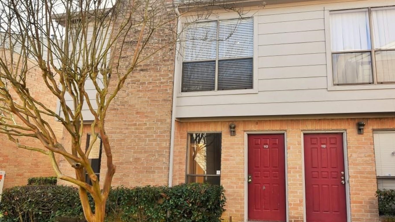 Houston 2-story, 2-bed 2120 Wilcrest Drive 113-idx