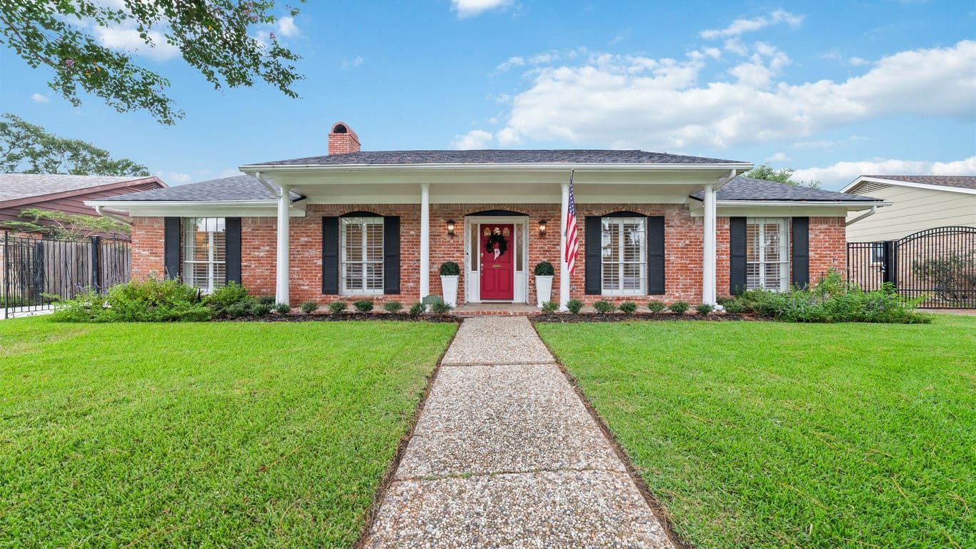 Houston 1-story, 4-bed 10714 Lynbrook Drive-idx