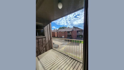 Houston 1-story, 2-bed 3100 WALNUT BEND Lane 310-idx