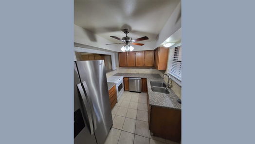 Houston 1-story, 2-bed 3100 WALNUT BEND Lane 310-idx