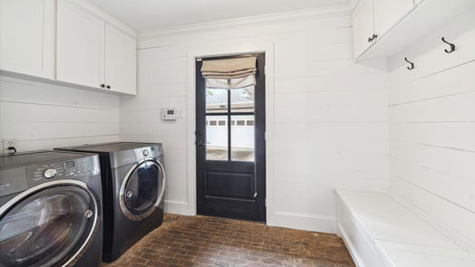 Houston null-story, 3-bed 1207 Briarpark Drive-idx