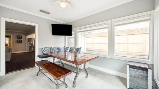 Houston null-story, 3-bed 1207 Briarpark Drive-idx