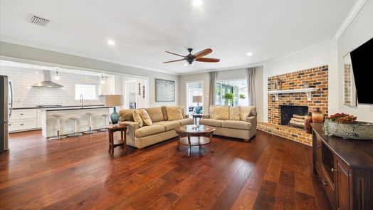 Houston null-story, 3-bed 1207 Briarpark Drive-idx