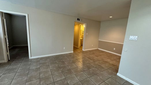 Houston 1-story, 2-bed 2120 Wilcrest Drive 119-idx