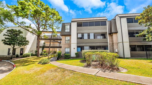 Houston 1-story, 1-bed 3035 Walnut Bend Lane 35-idx