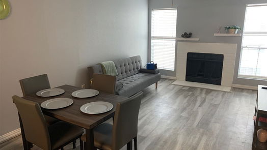 Houston null-story, 1-bed 3900 Woodchase Drive-idx