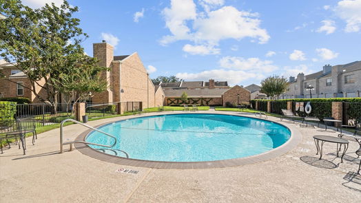 Houston 2-story, 2-bed 600 Wilcrest Drive 8-idx