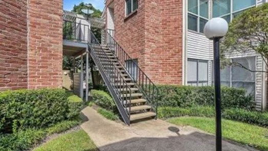 Houston 1-story, 2-bed 10161 Oakberry Street-idx