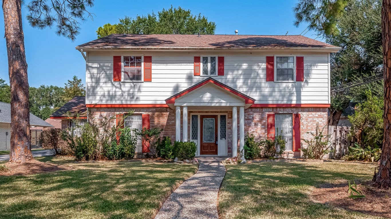 Houston 2-story, 4-bed 10806 Olympia Drive-idx