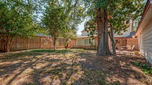 Houston 2-story, 4-bed 10806 Olympia Drive-idx