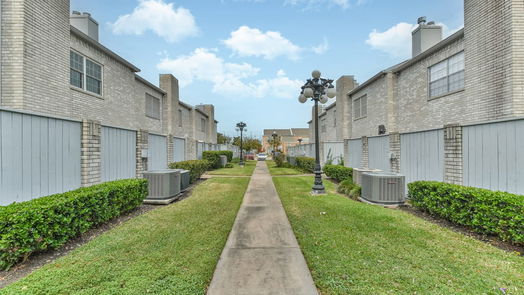 Houston 2-story, 2-bed 620 Wilcrest Drive 620-idx