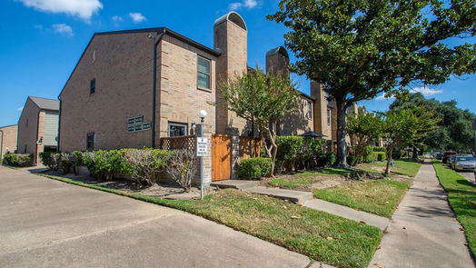 Houston 2-story, 2-bed 9800 Pagewood Lane 2706-idx