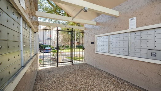 Houston null-story, 1-bed 10855 Meadowglen Lane 808-idx