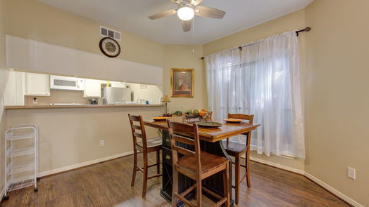 Houston 1-story, 2-bed 10161 Oakberry Street-idx