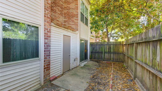 Houston 1-story, 2-bed 10161 Oakberry Street-idx