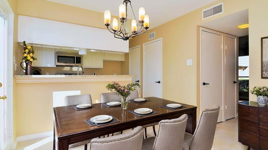 Houston 2-story, 2-bed 2120 Wilcrest Drive 113-idx