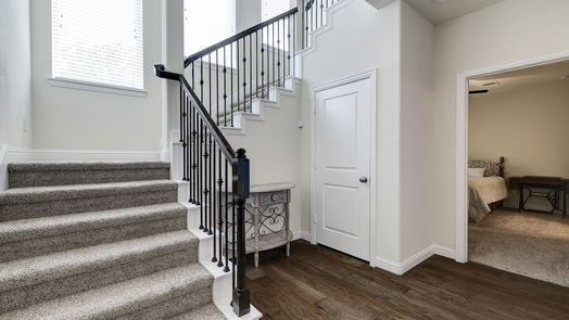Houston 3-story, 3-bed 11013 Clover Hollow Lane Lane-idx