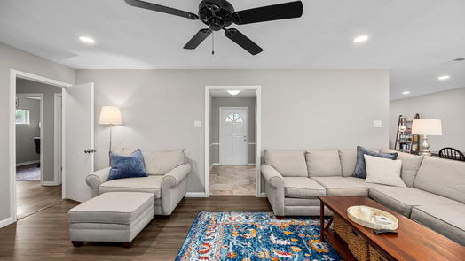 Houston 1-story, 4-bed 10314 Barwood Drive-idx