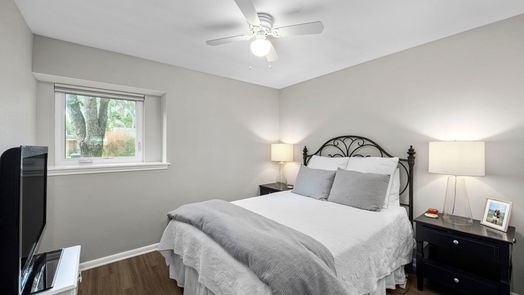 Houston 1-story, 4-bed 10314 Barwood Drive-idx