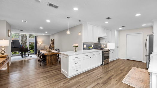 Houston 1-story, 4-bed 10314 Barwood Drive-idx