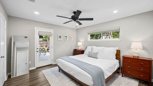 Houston 1-story, 4-bed 10314 Barwood Drive-idx