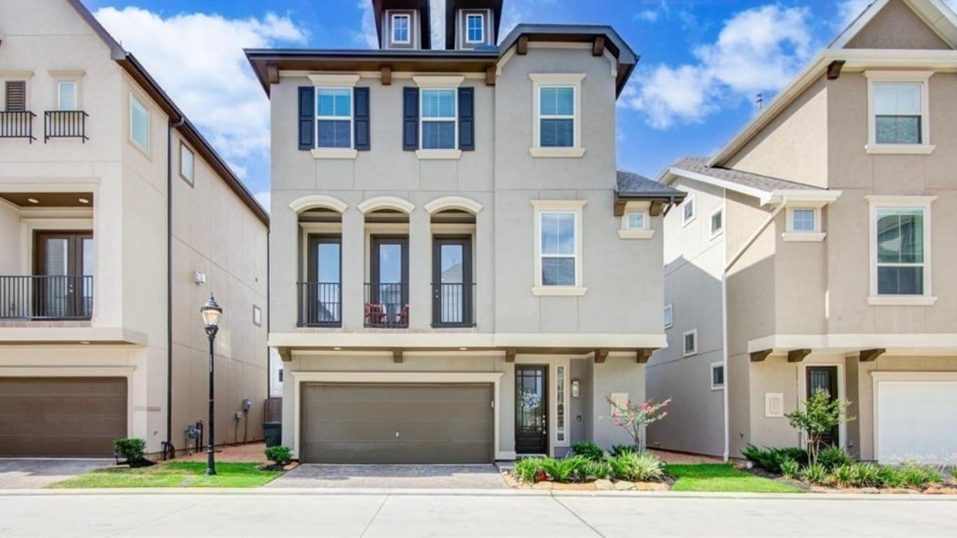Houston 3-story, 4-bed 10608 Centre Shadows Drive-idx