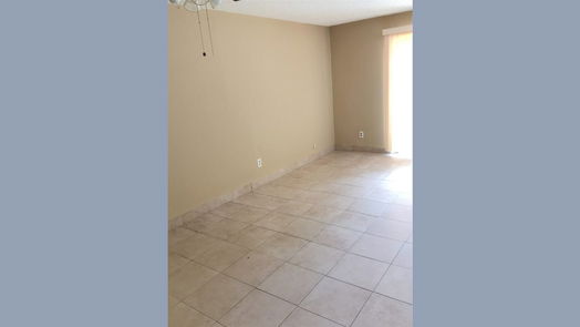 Houston 2-story, 2-bed 1220 Shadowdale Drive 17-idx