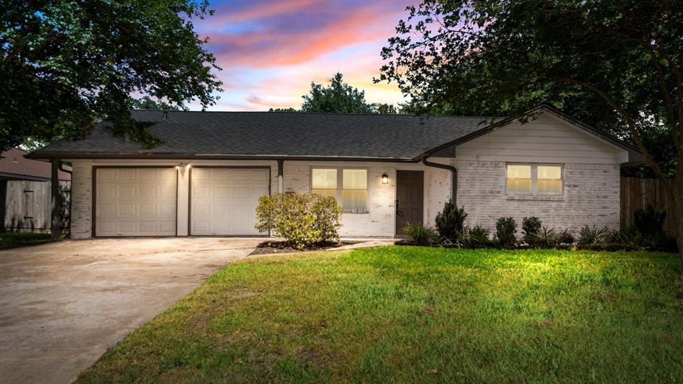 Houston 1-story, 3-bed 1810 Shadow Bend Drive-idx