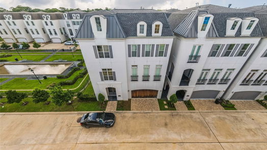 Houston 3-story, 4-bed 11106 Savannah Woods Lane-idx