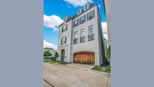 Houston 3-story, 4-bed 11106 Savannah Woods Lane-idx